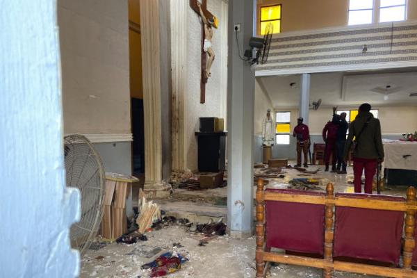 Dikhawatirkan Banyak yang Tewas Pasca Aksi Penyerangan Gereja di Nigeria