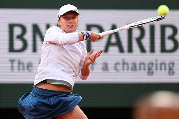 Swiatek Perpanjang Posisi Puncak Peringkat WTA