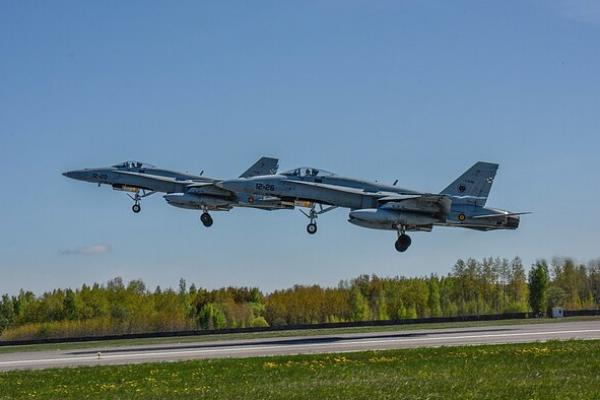 NATO Lakukan Latihan Pertahanan Udara di Polandia