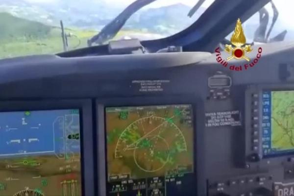 5 Tewas 2 Hilang Dalam Kecelakaan Helikopter di Italia