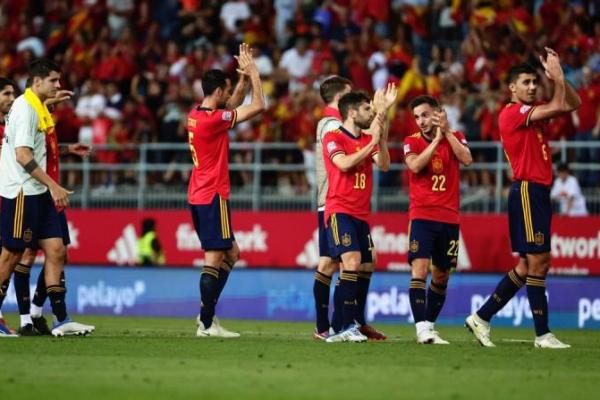 Swiss Tekuk Portugal, Spanyol ke Puncak Klasemen