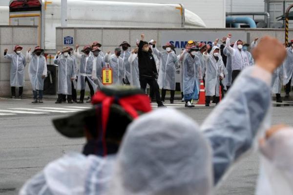 Pengemudi Truk Korea Selatan Kembali Bekerja, Harga Saham Menanjak