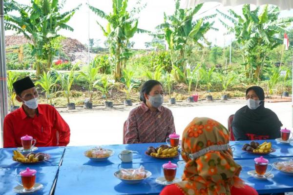 Puan Dengarkan Keluhan Pemulung TPA Karangdiyeng