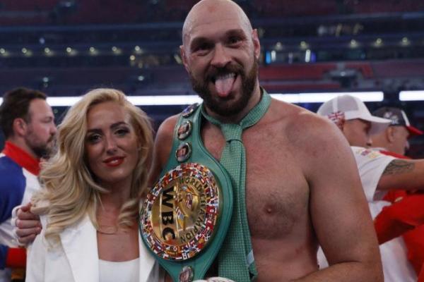 Tyson Siap Naik Ring Lagi Jika Dibayar Rp9 Triliun