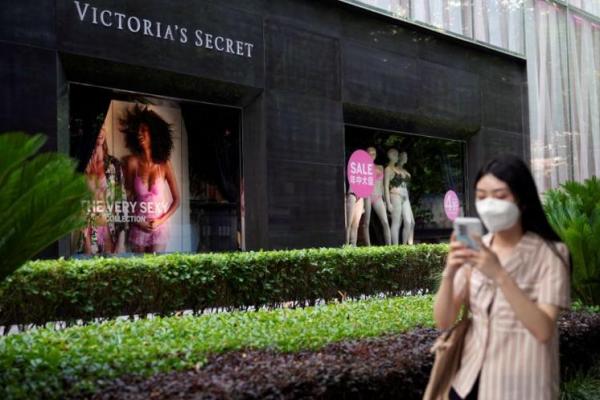 Kebanjiran Stok Setelah Lockdown, Toko Fashion Shanghai Lomba Diskon