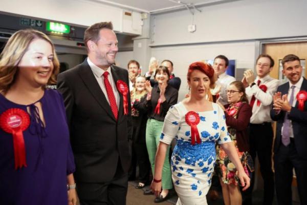 Konservatif Inggris Kalah dalam 2 Pemilihan Sela, Pukulan bagi PM Johnson