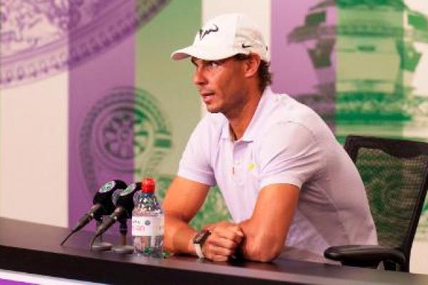 Cedera Perut, Nadal Mundur dari Semifinal Wimbledon 