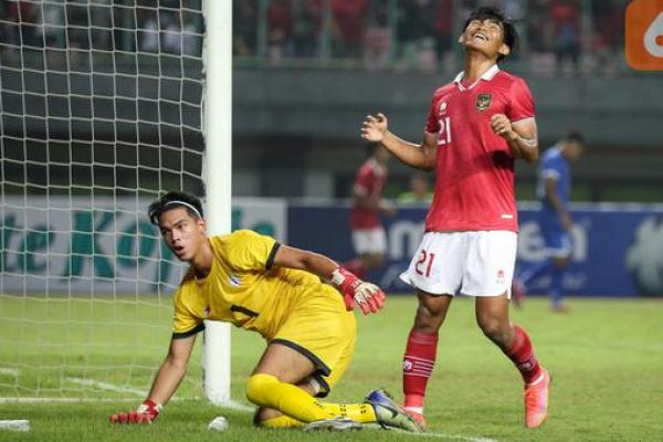 Indonesia Menang Telak atas Filipina, Rabbani Hattrick