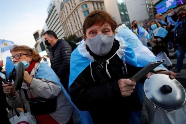 Presiden Argentina Serukan Persatuan, Protes Anti-pemerintah dan IMF Malah Meningkat