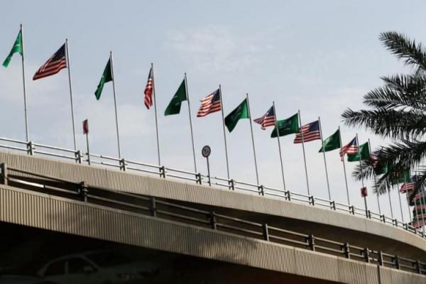 AS Pertimbangkan Lagi Penjualan Senjata Ofensif ke Saudi