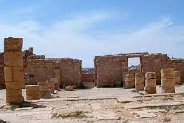 Mimpi untuk Raja Amr bin Amir Tentang Penyebab Kehancuran Masa Kejayaannya