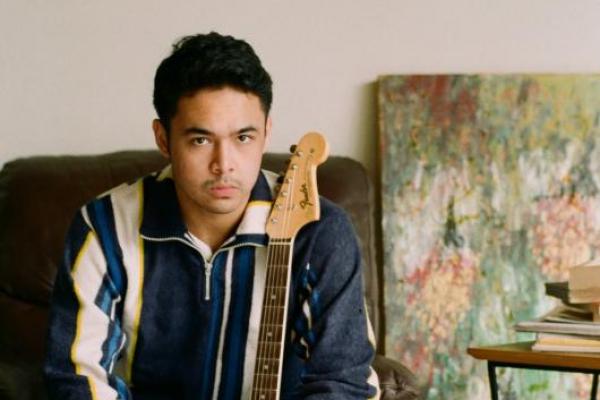 Nadhif Basalamah Luncurkan EP Yang Sangat Personal Berjudul "wonder in time"