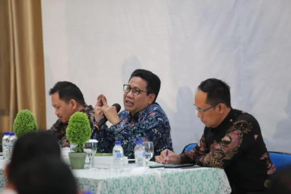Peran Kades Sangat Strategis Bagi Pembangunan Desa