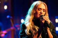 Bakal Tampil di Pelantikan Donald Trump 2025, Carrie Underwood Ajak Rakyat AS Bersatu