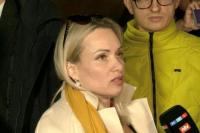 Pekerja TV Rusia yang Protes Perang saat Siaran Langsung, Sempat Ditahan