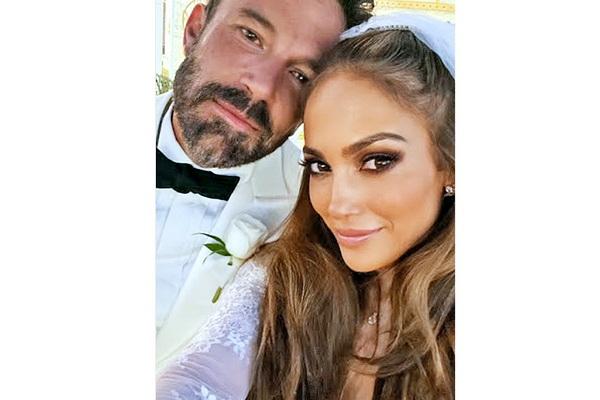 Pendeta di Las Vegas Sebut Jennifer Lopez dan Ben Affleck adalah Belahan Jiwa