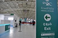 Saudi Tutup 74 Fasilitas Kesehatan karena Melanggar Aturan COVID