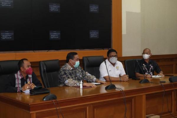 Komisi V Koordinasikan Program APBN dengan Bupati Kutai Barat