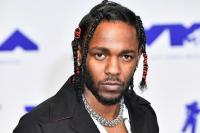 Viral, Petugas Keamanan Menangis Dengar Lagu Love di Konser Kendrick Lamar