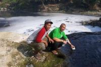 Cari Penyebab Muncul Busa dan Bau, DLH Periksa Sungai Cileungsi