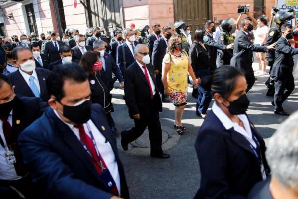 Presiden Peru Hadapi Penyelidikan Kriminal, Perdana Menteri Mengundurkan Diri