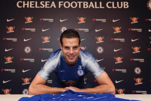 Cesar Azpilicueta Perpanjang Kontrak di Chelsea