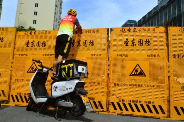 Lepas dari Penguncian COVID Shanghai, Warga China Malah Terjebak di Hainan