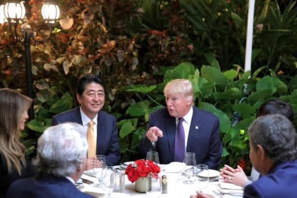 Mimpi Buruk Keamanan Mar-a-Lago, Tempat Trump Menyimpan Dokumen Rahasia