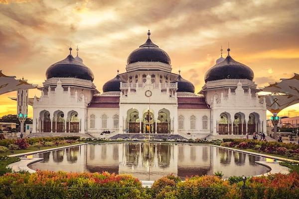 Masjid Raya Baiturrahman, Tonggak Kuat di Tengah Tsunami Aceh 2004