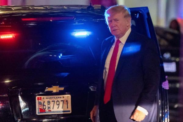 Partai Republik Desak Rilis Surat soal Penggeledahan FBI di Rumah Trump