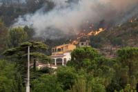 Sedikitnya 17 Orang Terluka Akibat Kebakaran Hutan Spanyol yang Menjalar Cepat