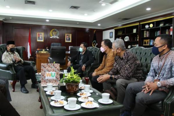 Hidayat Nur Wahid: Kasus ACT Harus Jadi Pelajaran Berharga