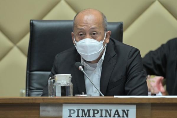 Wakil Ketua Komisi II DPR Nilai KPU Tidak Konsisten