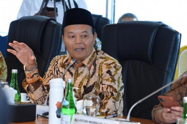 Hidayat: Rancangan Perubahan UU Sisdiknas Tidak Mentaati UU Pesantren