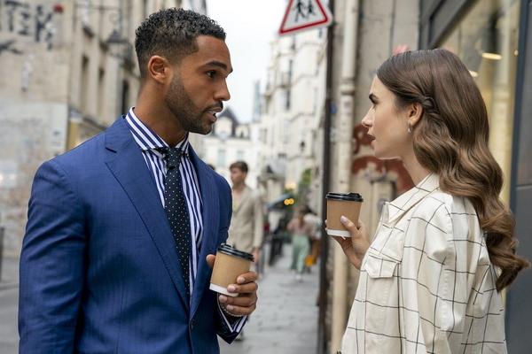 Rekap Emily in Paris Musim 3 Episode 6: Antoine Pakai Ide Emily Pasarkan Parfum Edisi Terbatas