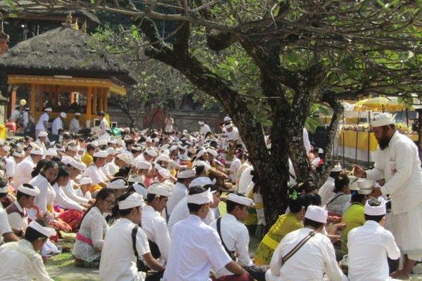 2 September 2022 Hari Bhatara Sri, Umat Hindu Rayakan Dewi Kemakmuran