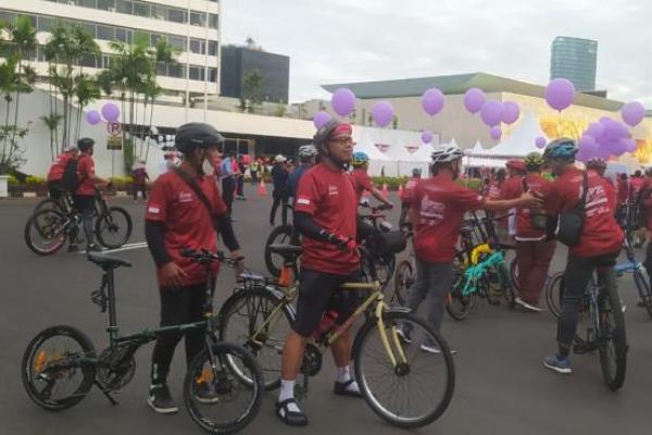 Gelar P20 Friendship Ride & Run, Sekjen DPR: Pacu Semangat Menyambut P20