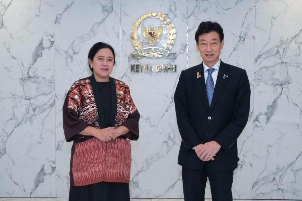 Bertemu Menteri Ekonomi Jepang, Puan Tekankan Soal Investasi Hingga Kerja Sama Teknologi