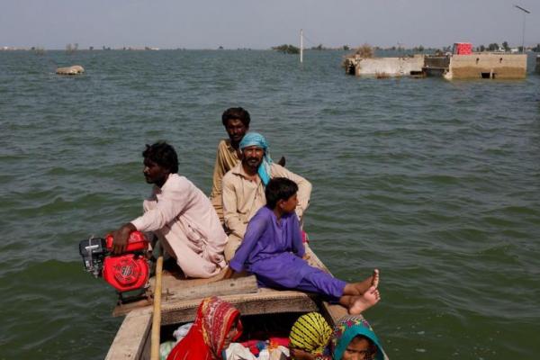 Desakan Restrukturisasi Utang dan Banjir Picu Merosotnya Obligasi Pakistan