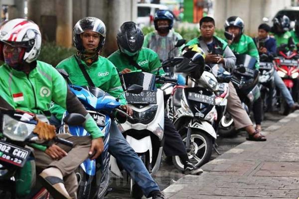 Ini Beberapa Dampak Kenaikan Tarif Ojol Versi Ekonom