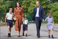Raja Charles Naik Takhta, Pangeran George, Putri Charlotte, dan Pangeran Louis Punya Gelar Baru