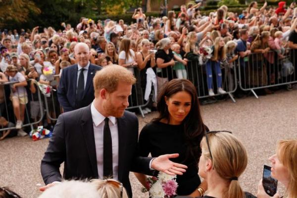 Pangeran Harry Beri Penghormatan Pribadi sebagai Cucu Ratu Elizabeth