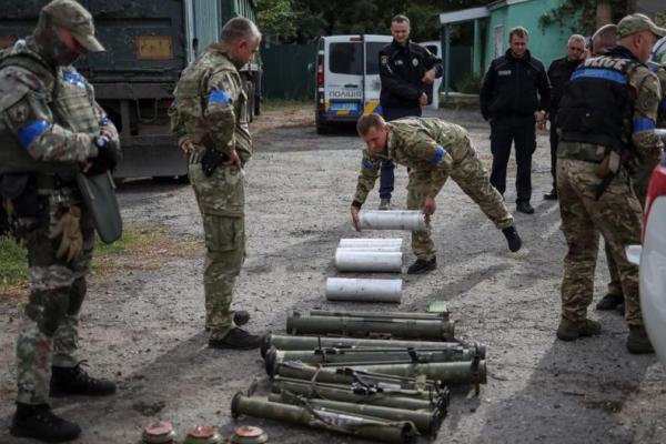 Ukraina Minta Pengiriman Senjata Barat Dipercepat setelah Kemunduran Rusia
