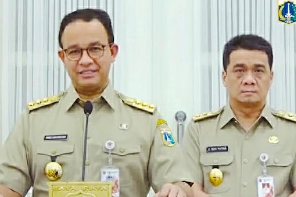 Rapat Paripurna DPRD DKI Umumkan Pemberhentian Anies - Riza