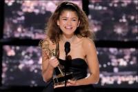 Raih Lead Actress Emmy Awards 2022, Zendaya Senang Berbagi Kisah di Euphoria