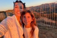 Kourtney Kardashian Larang Ibunya Kris Jenner Ucapkan Kata Ini di Depan Putrinya
