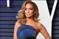 Mantra Jennifer Lopez Tentang Kecantikan Wanita Tanpa Masa Kedaluwarsa