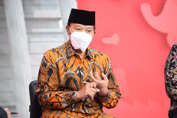 Aspirasi HNW Tentang Madrasah dan Pesantren, Menjadi Keputusan Raker Komisi VIII