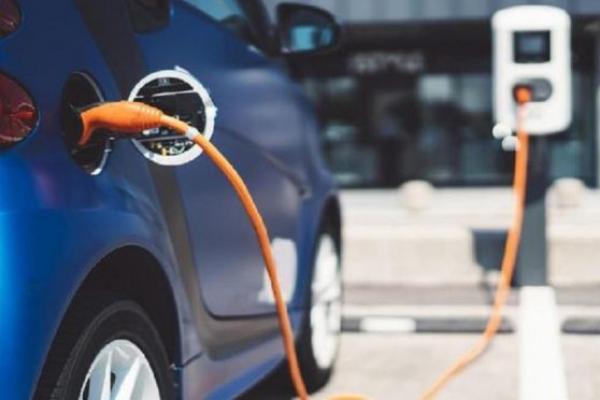 Diklaim Kendaraan Masa Depan, Ini Rentang Harga Mobil Listrik di Indonesia