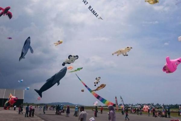 Pemprov DKI Sediakan Kawasan Jalasena Untuk Bermain Layang-Layang